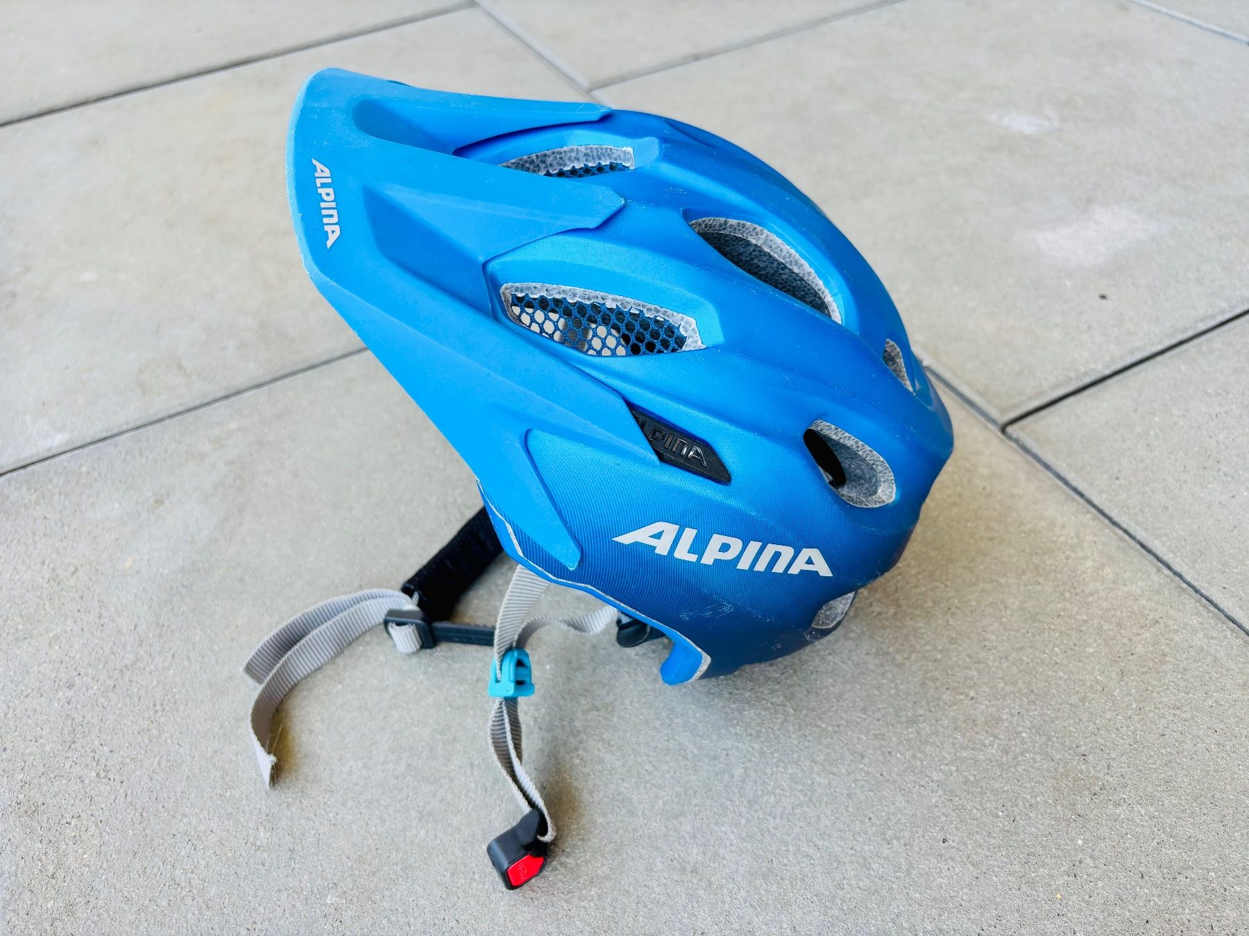 Alpina Helme: Velohelm: Alpina Carapax Jr. Flash – Gebraucht aus Fehraltorf von nolram75 3