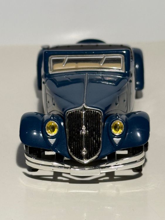 Citroën Traction 22CV 1935 HECO-MODELES 1/43 - Résine Grise - Montage Usine Sur Socle