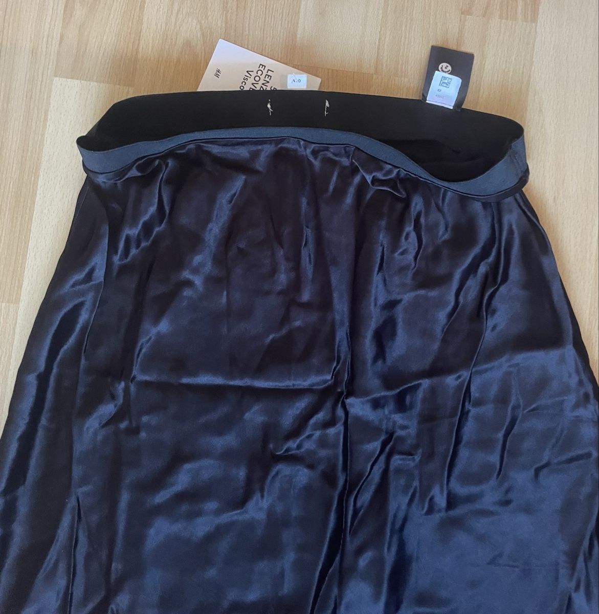 H&M Röcke: Jupe longue femme – Neu und originalverpackt aus Chemin von nzr_s6sy 1