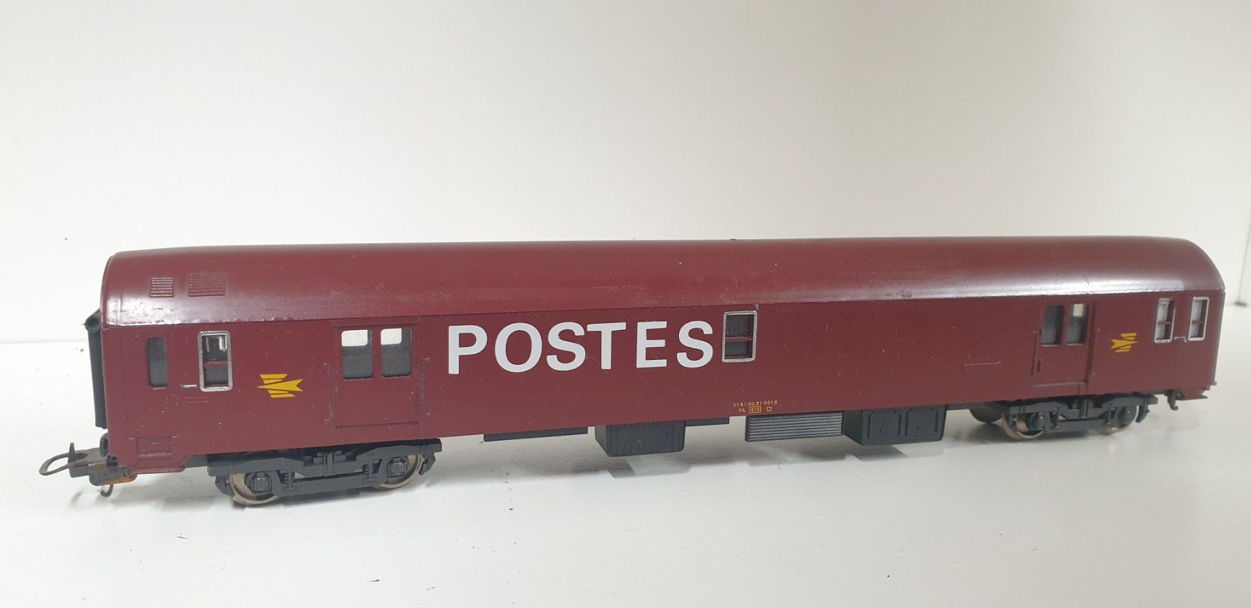 Lima Modelleisenbahnen: Lima SNCF Postwagen H0/DC – Gebraucht aus Neuenhof von ludovicco