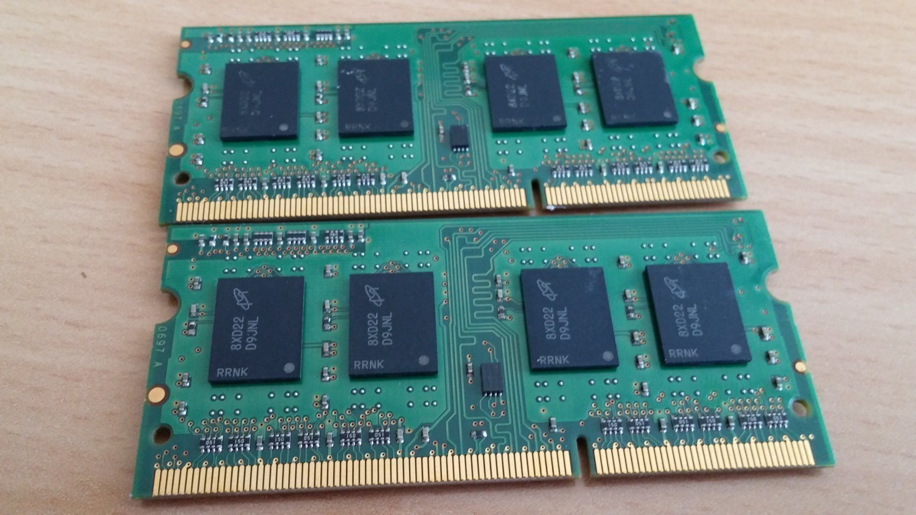 Schede di memoria: 2GB RAM DDR3 SDRAM PC3-8500 204-Pin – Usato da Zürich venduto da sendbad 3