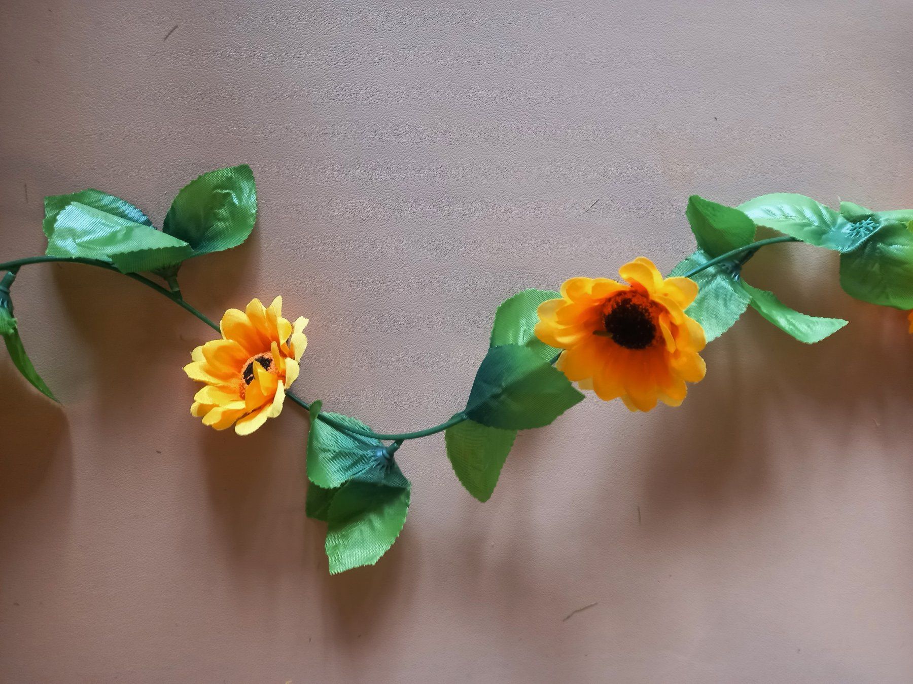 Alle Dekorationen: 26m Girlande künstlichen Sonnenblumen - Guirlande tournesol – Neu (gemäss Beschreibung) aus Bussigny von NATURALO 2