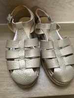 Sandalen, Gold, Grösse 37, Sommer-Look, guter Zustand!