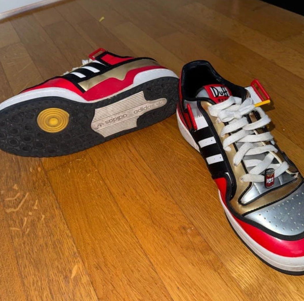 Herrenschuhe: Lost Boys Sneakers – Gebraucht aus Mont-sur-Rolle von ryn_2tlx 3