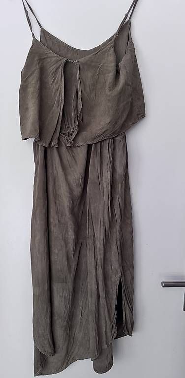 Kleider: Kleid Olivegrün – Gebraucht aus Rudolfstetten von krach 2