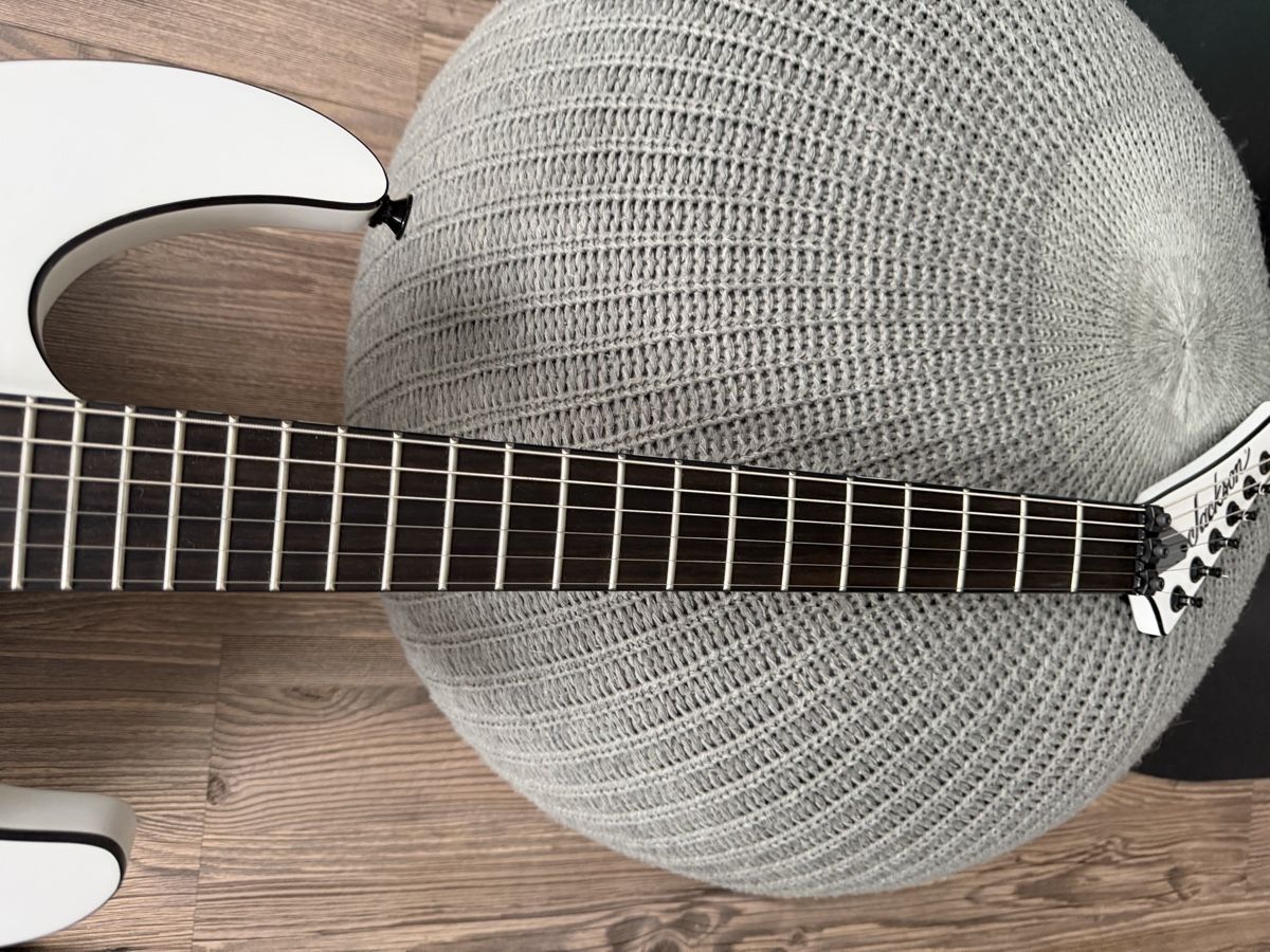 Jackson Strumenti musicali: Jackson Mick Thomson SL2 Pro Series Soloist, Arctic – Usato da Volken venduto da akollerwinti 3