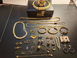 Schmuckkonvolut 1: Gold- und Silberschmuck aus Räumung