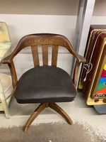 Höhenverstellbarer Stuhl holz massivholz Vintage retro
