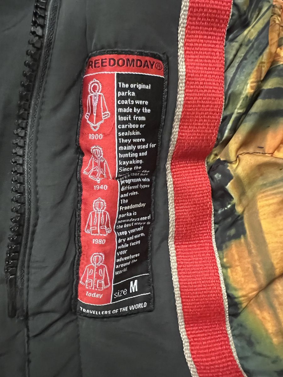 Giacche: FREEDOMDAY Winterjacke schwarz – Usato da Winterthur venduto da clemar 4