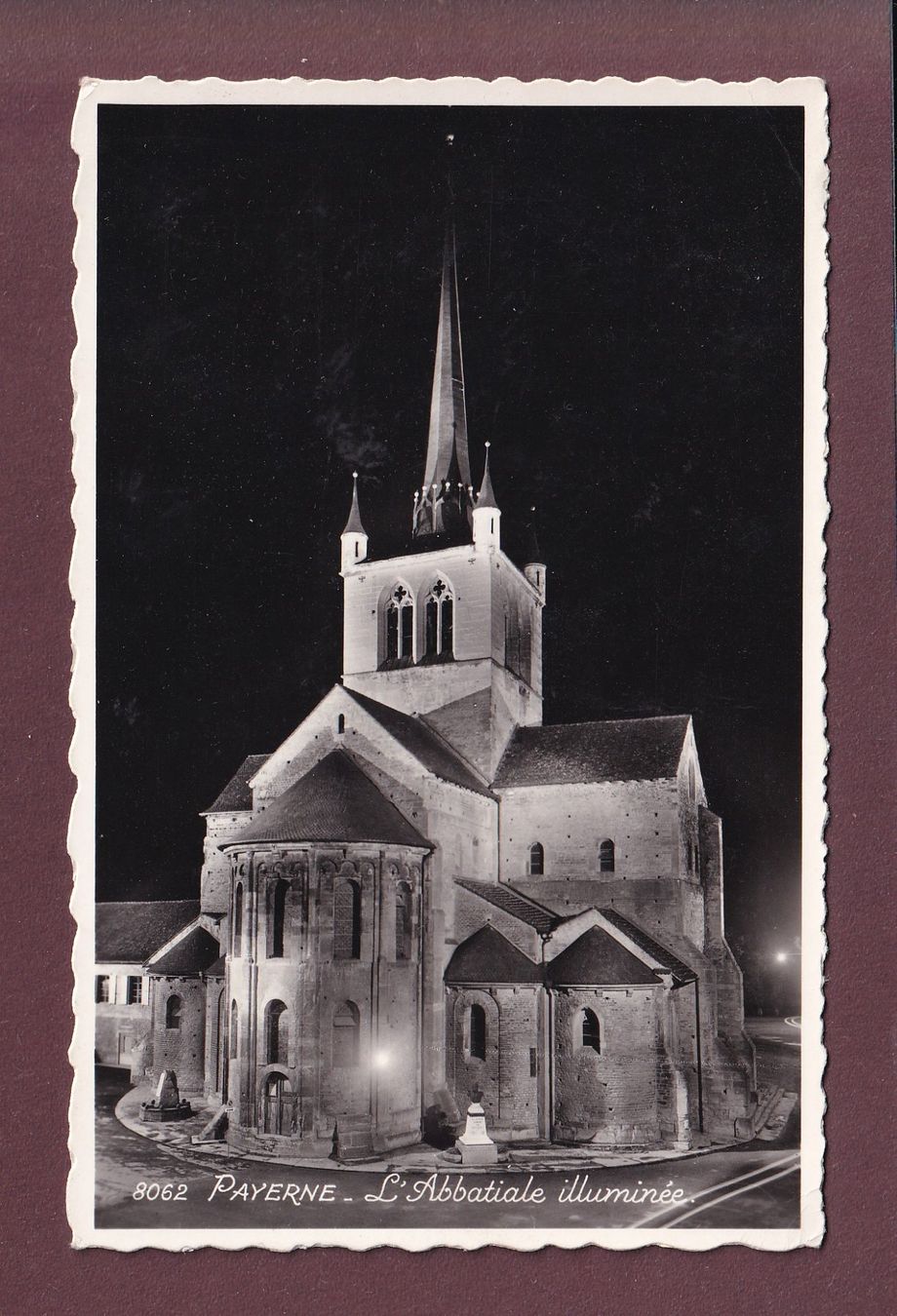 Cartoline postali: PAYERNE - Abbatiale de nuit - 1960 - Feldpost – Usato da Pully venduto da nicecards