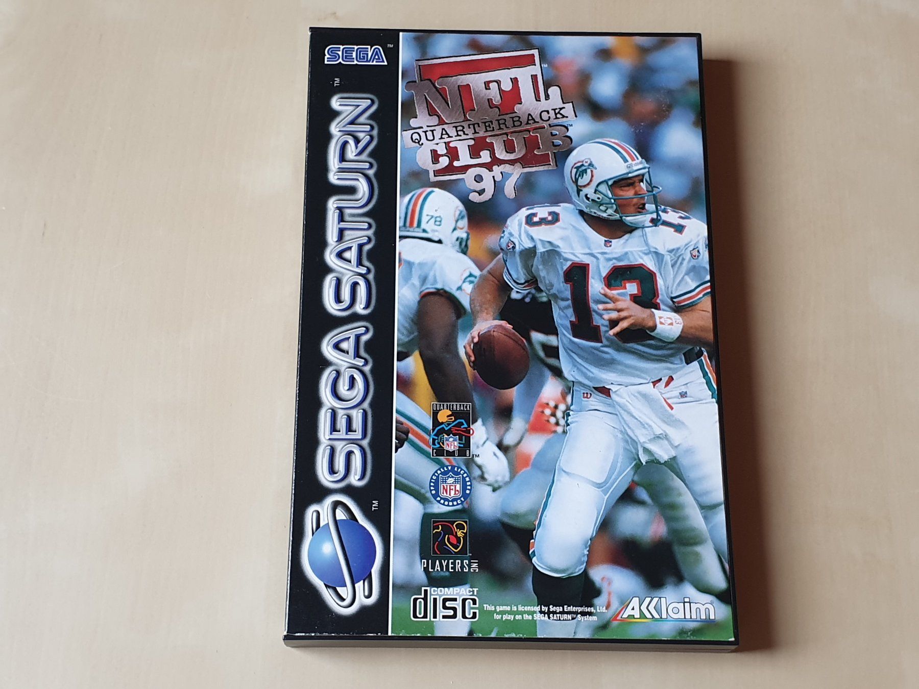 Sega Giochi: NFL Quarterback Club 97 Sega Saturn – Usato da Stansstad venduto da collectorsshop