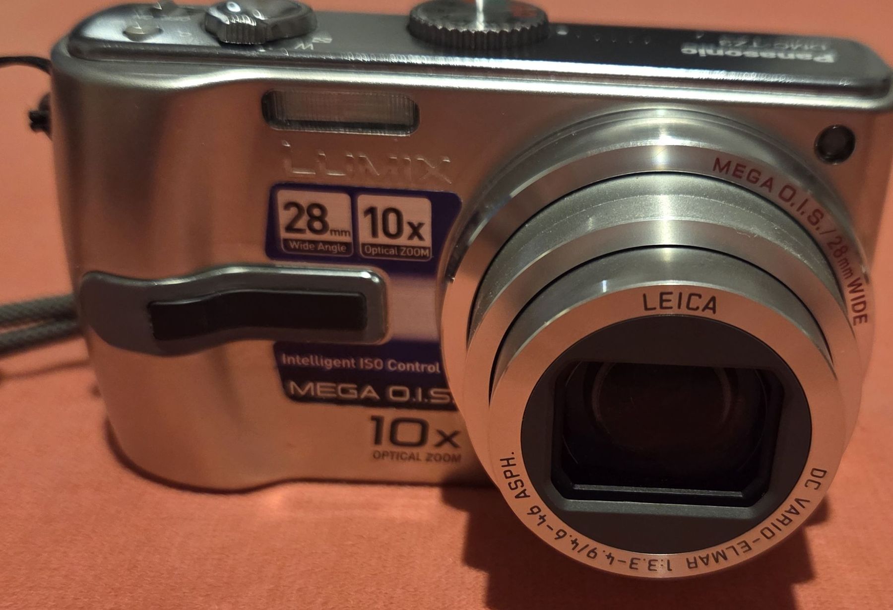 Panasonic Fotocamera: Panasonic Lumix DMC-TZ3 Digitalkamera 10x Zoom  – Usato da Huttwil venduto da ser_gn9l