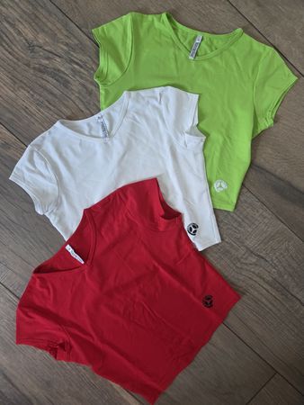 3 Frenetic crop tops 