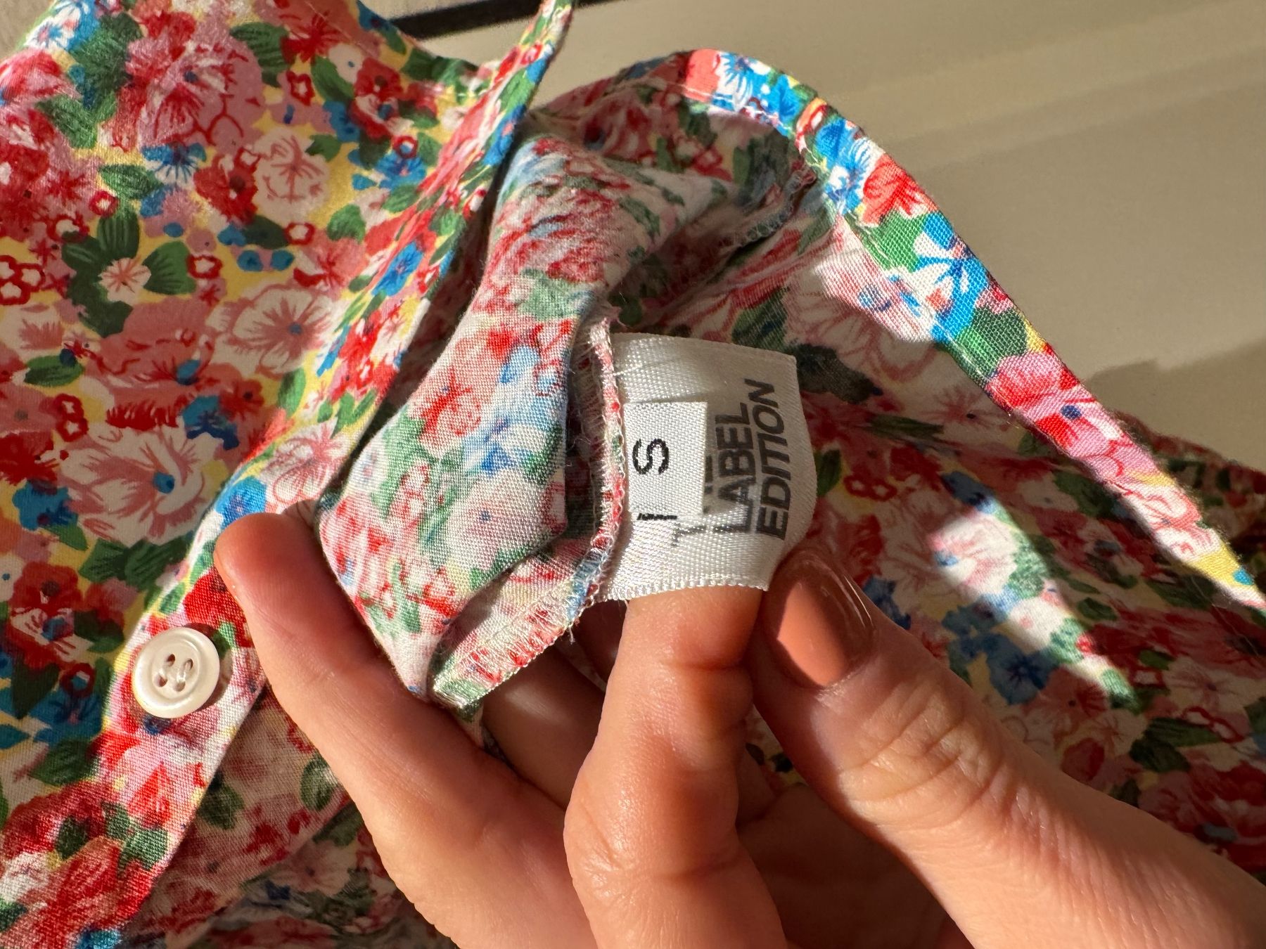 Camicette: Chemise à fleurs "The Label Edition", taille S – Usato da Genève venduto da bisounours23 2