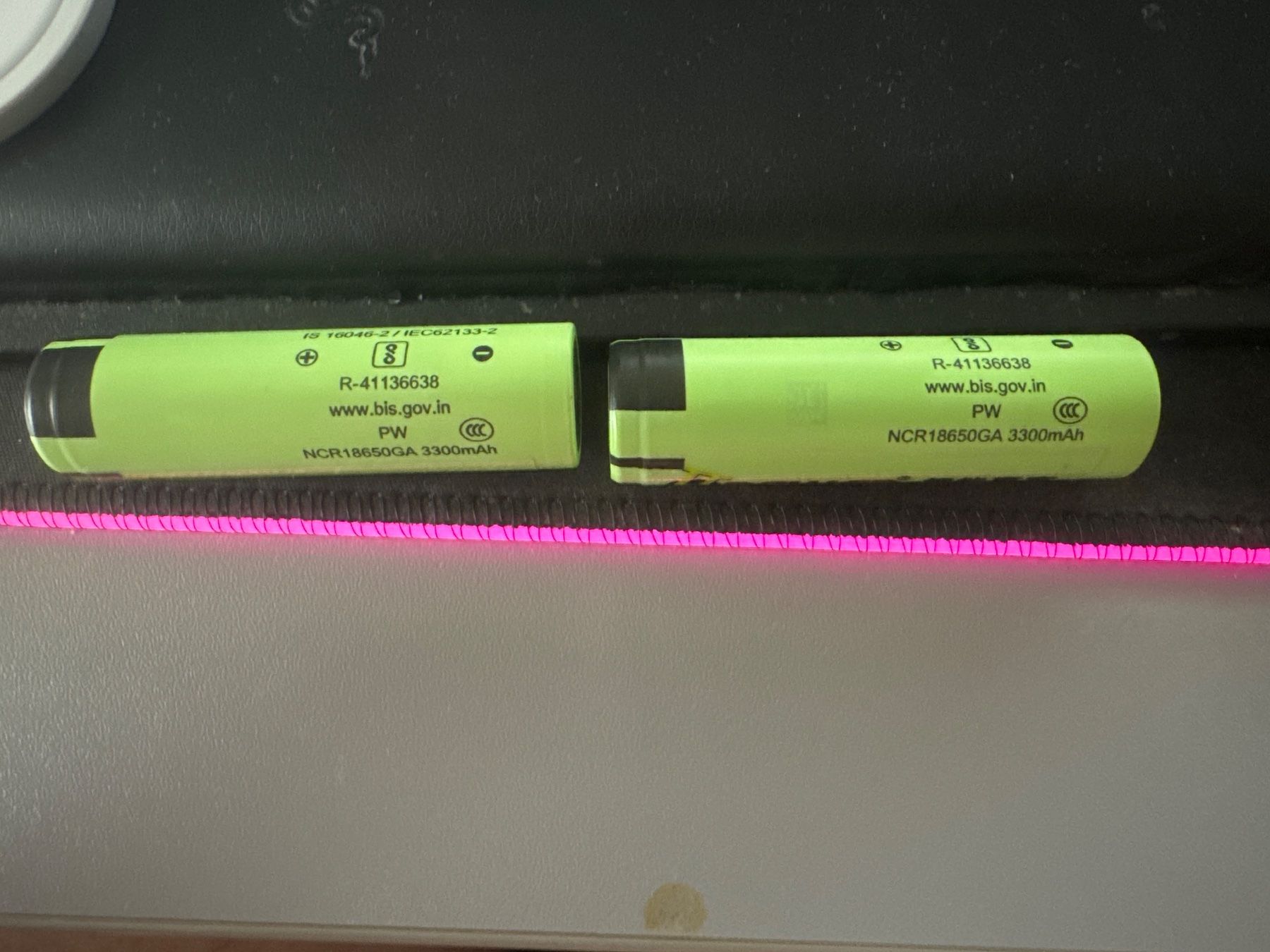 Panasonic Accus: Panosonic 3300mAh 2x 18650 flathead – Neuf avec emballage d'origine à Spreitenbach par Nofear2u