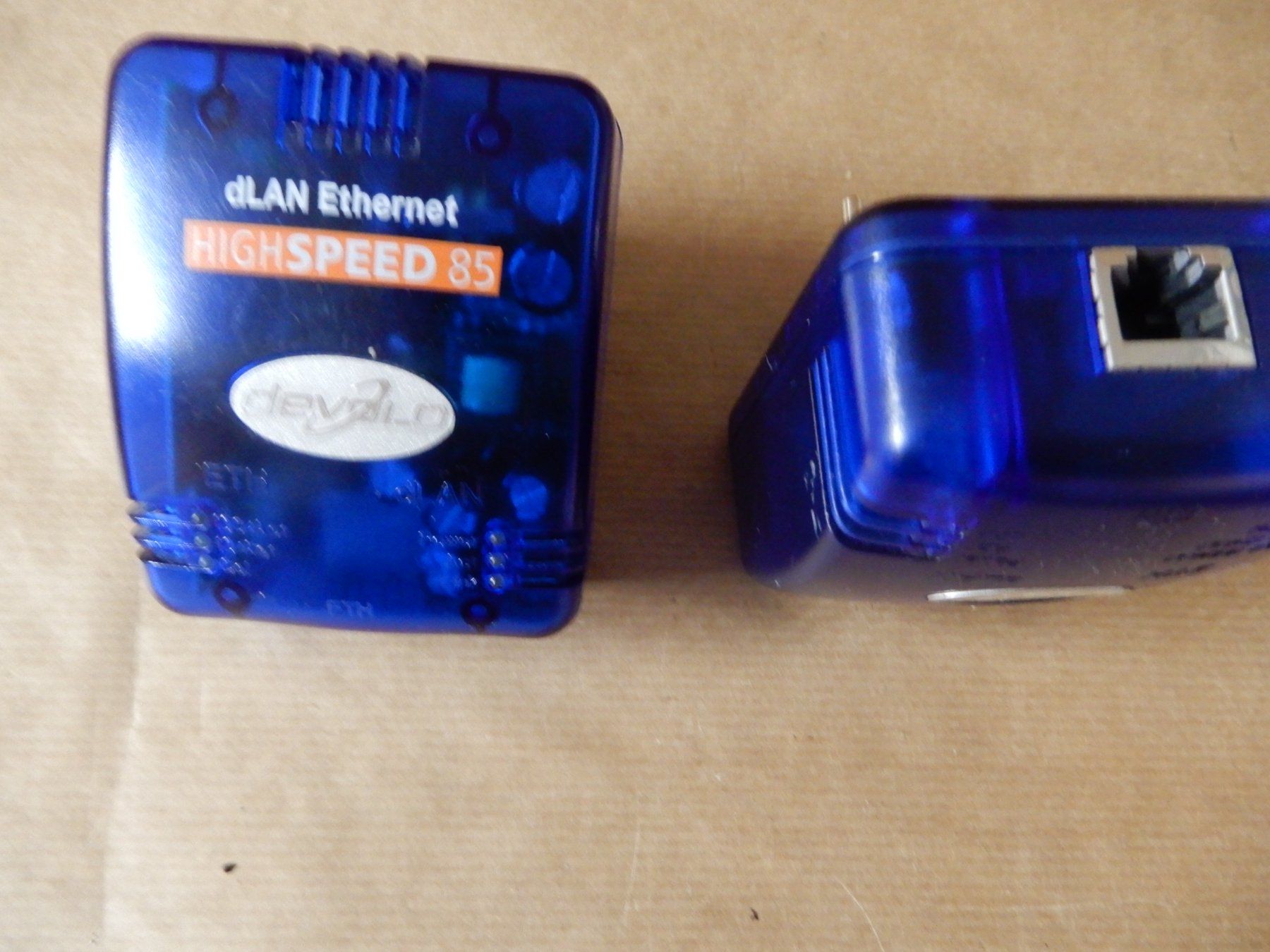 Devolo Laufwerke & Adapter: Devolo dLAN Highspeed 85 Netzwerkadapter Set – Gebraucht aus Worben von MaKo3252 2