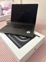 MacBook Pro 2024 / 14 inch 18G et 512 GB en très bon état