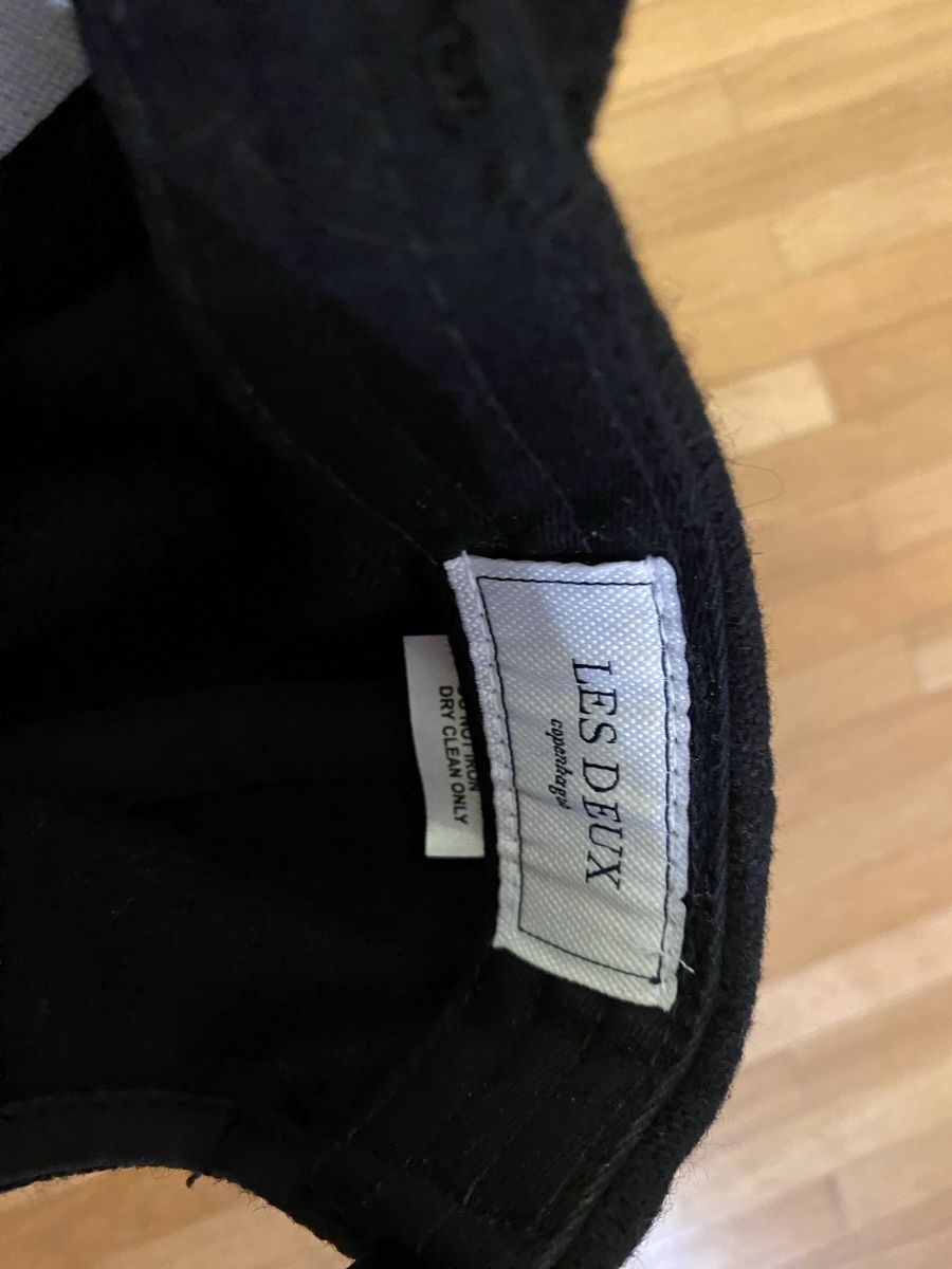 Copricapi, berretti & cappellini: Baseballcap LES DEUX – Usato da Ennetbaden venduto da kloter6 3