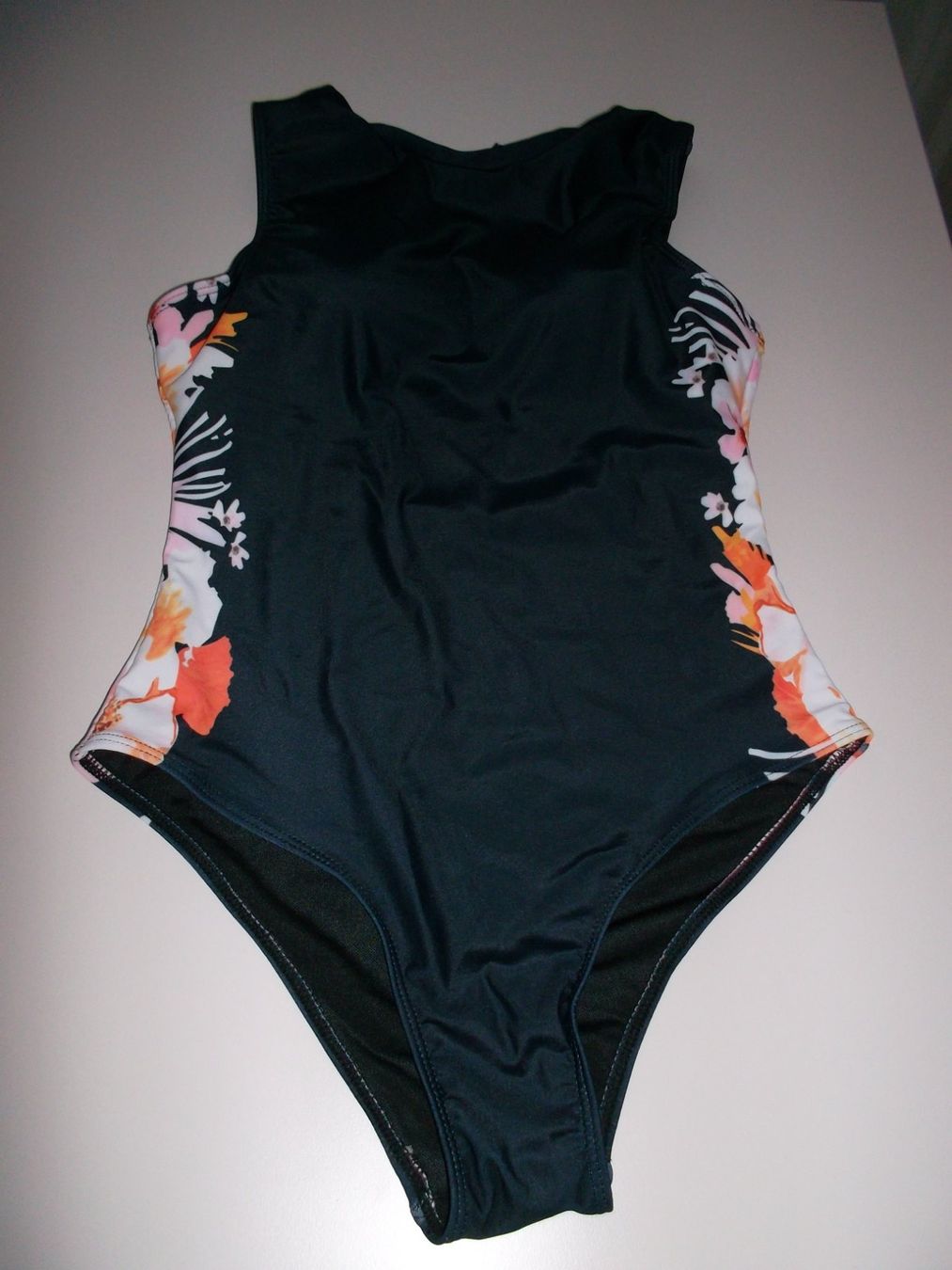 Costumi da bagno & Bikini: BADEKLEID GR. S/36 – Nuovo e nell'imballaggio originale da Zofingen venduto da Felpa