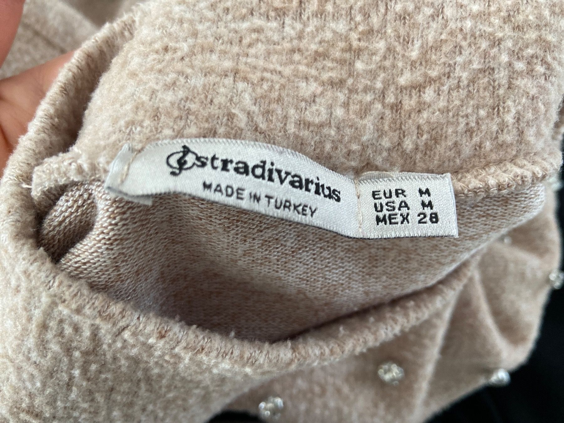 Maglioni & Felpe: Damen Pullover beige – Usato da Zug venduto da Hehe 2
