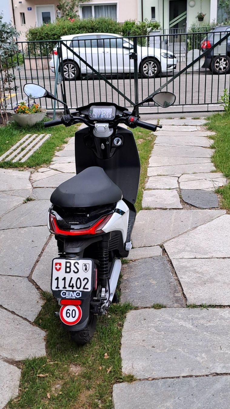Piaggio Strada: E-Motorrad – Usato da Basel venduto da thi_sd5l 2
