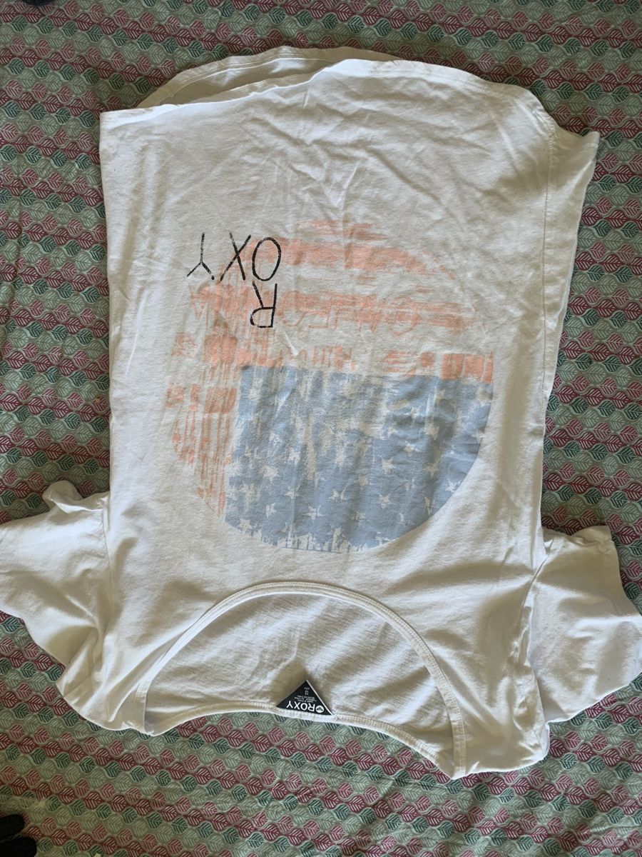 Roxy T-shirt: ROXY t.Shhirt gr XS – Usato da Gutenswil venduto da Bregenzer8610 1