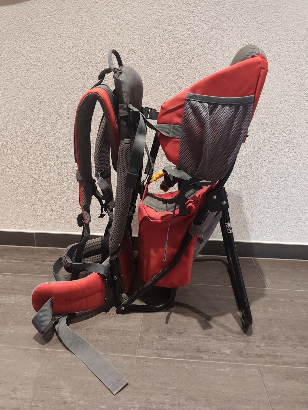 Deuter Bauch- & Rückentragen: 2 Wandertragerucksack Deuter – Gebraucht aus Niederbüren von Stefanobavaro