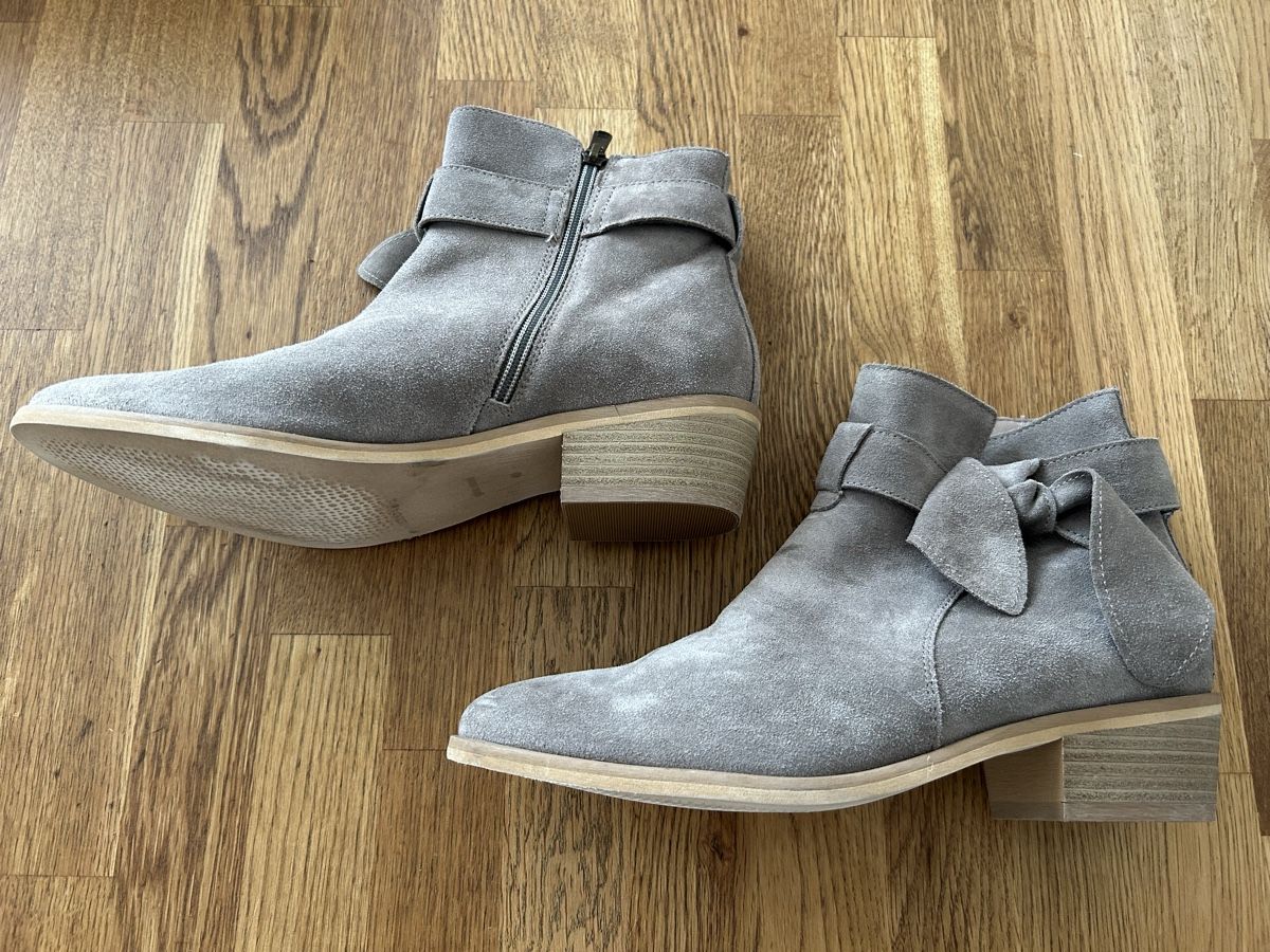 Scarpe da donna: Boots / Stiefelette – Usato da Glis venduto da carsup