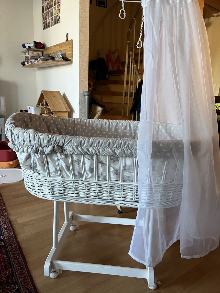 Alvi Culle: Stubenwagen Alvi  – Usato da Dornach venduto da j_r_7j88