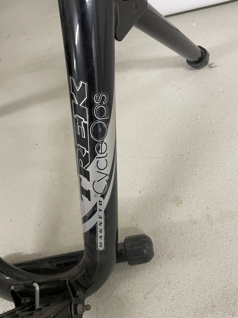 Hometrainer: Rennvelo-Trainingsständer wenig gebraucht – Usato da Zürich venduto da urueb54 2