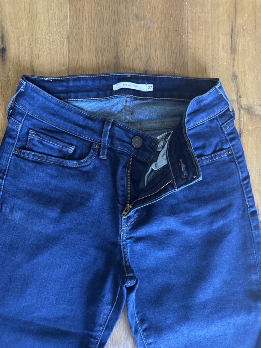 Levi's Jeans: Levi’s Jeans Bootcut 715 – Usato da Oetwil venduto da kwe_9rzk 1