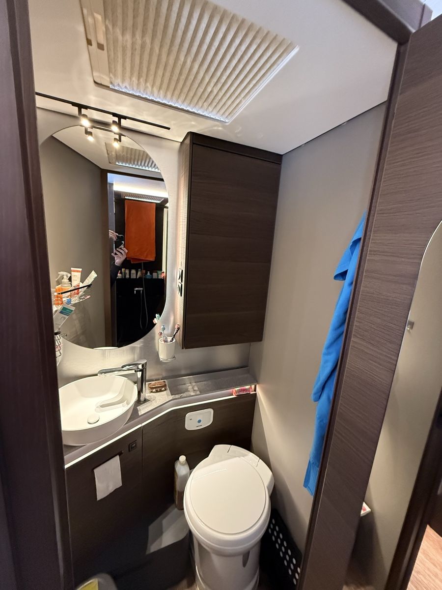 Adria Camping Fahrzeuge: Camper Adria Supersonic 780, come nuovo – Gebraucht aus Contone von Mauro_O22 5