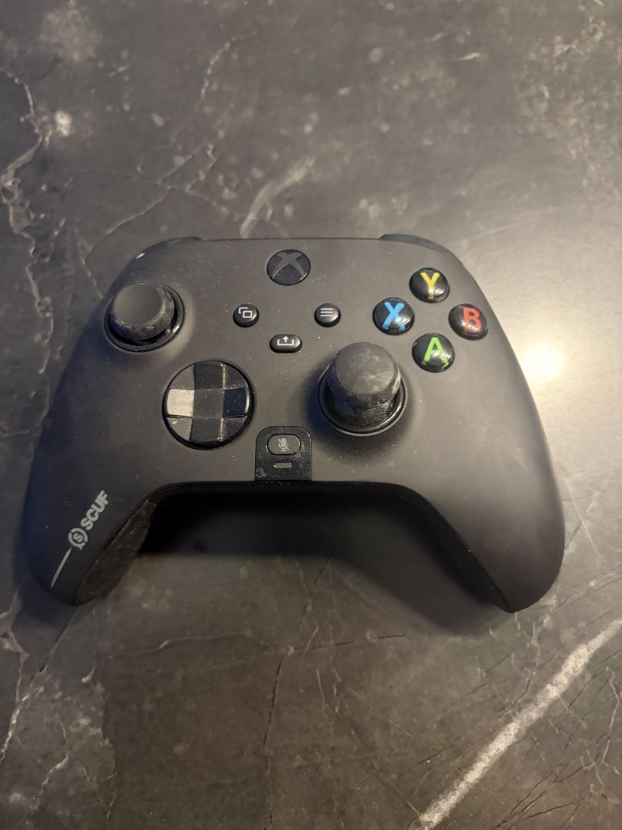 Manettes: Scuf Controller – D'occasion à Oeschgen par san_s6f8
