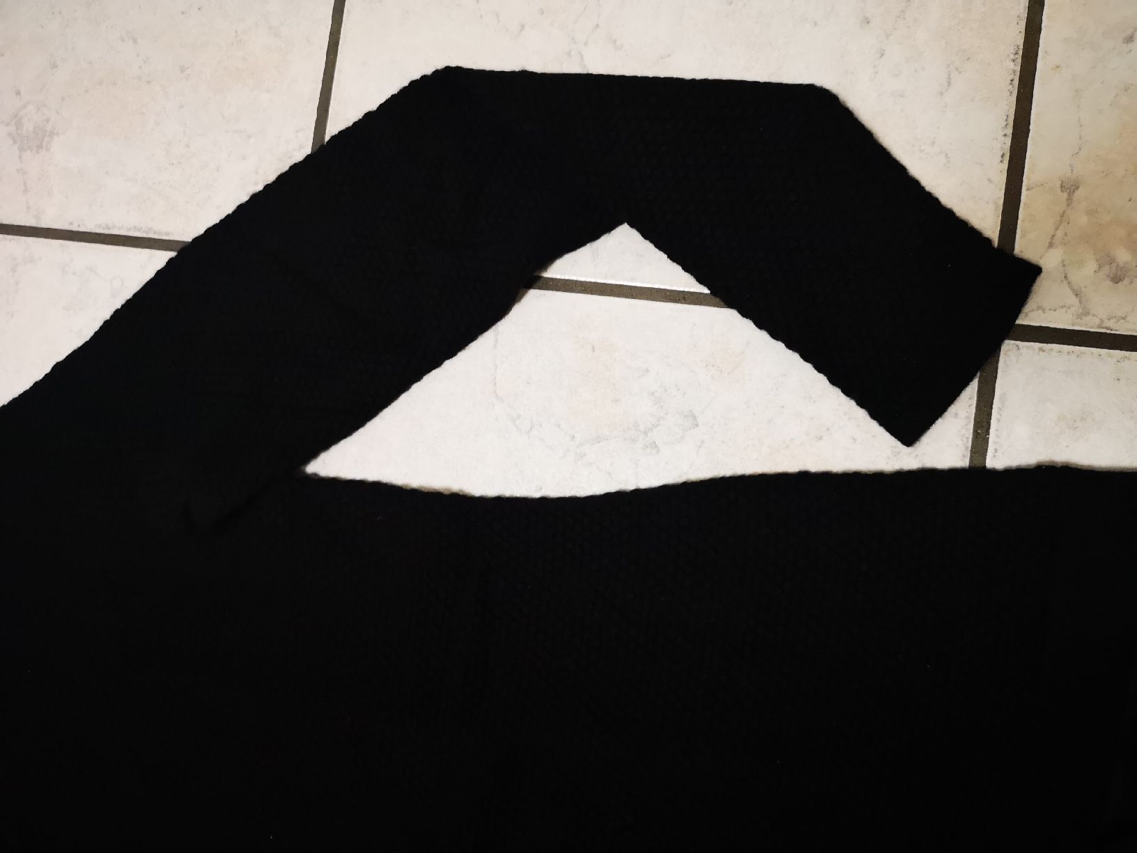 Hallhuber Pullover & Sweatshirts: HALLHUBER Pulli 100 % wolle, kratzt nicht ,  gr. 40 – Gebraucht aus Sevelen von gsandax 4