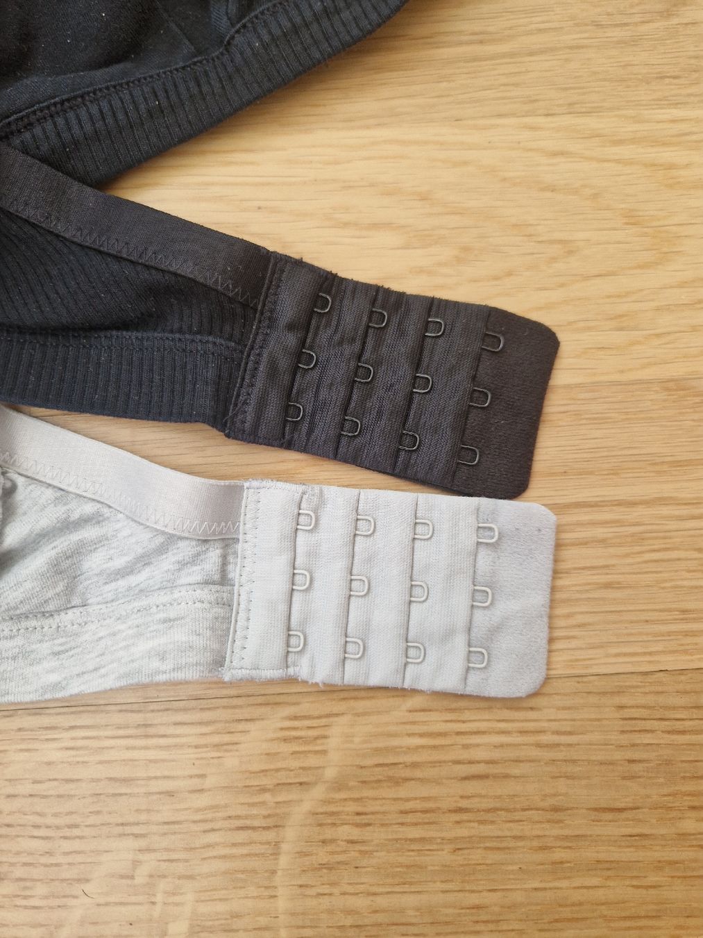 H&M Autres dessous: Still-BHs H&M  – D'occasion à Basel par Alekto 2