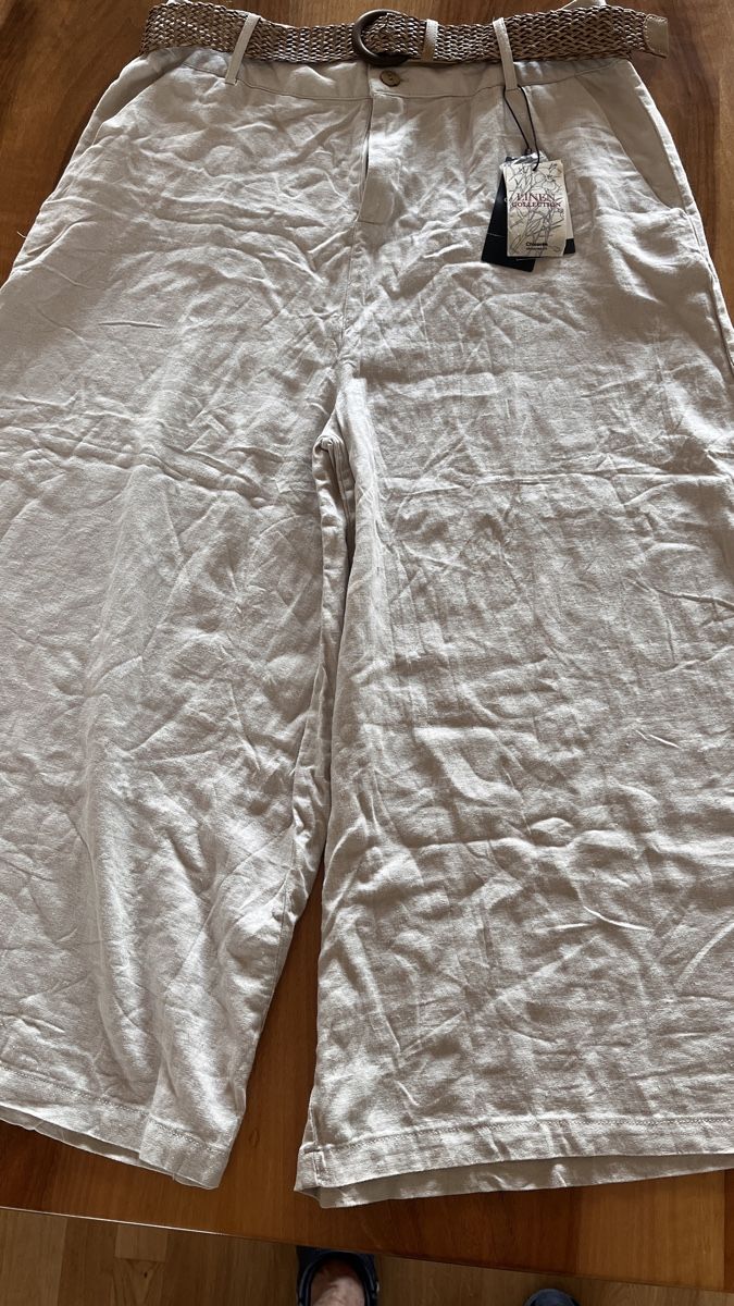 Pantalons: Leichte Leinenhose, Grösse M – Neuf (Voir description) à Laupen BE par Rohe5500