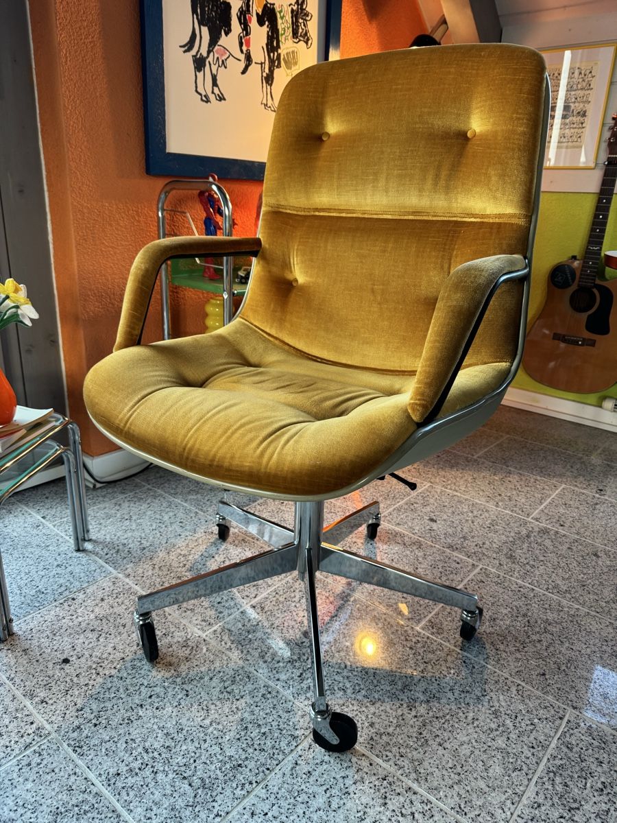Steelcase Sedie: Steelcase Bürostuhl Nr 3 – Usato da Stans venduto da Bridges_Vintage 2