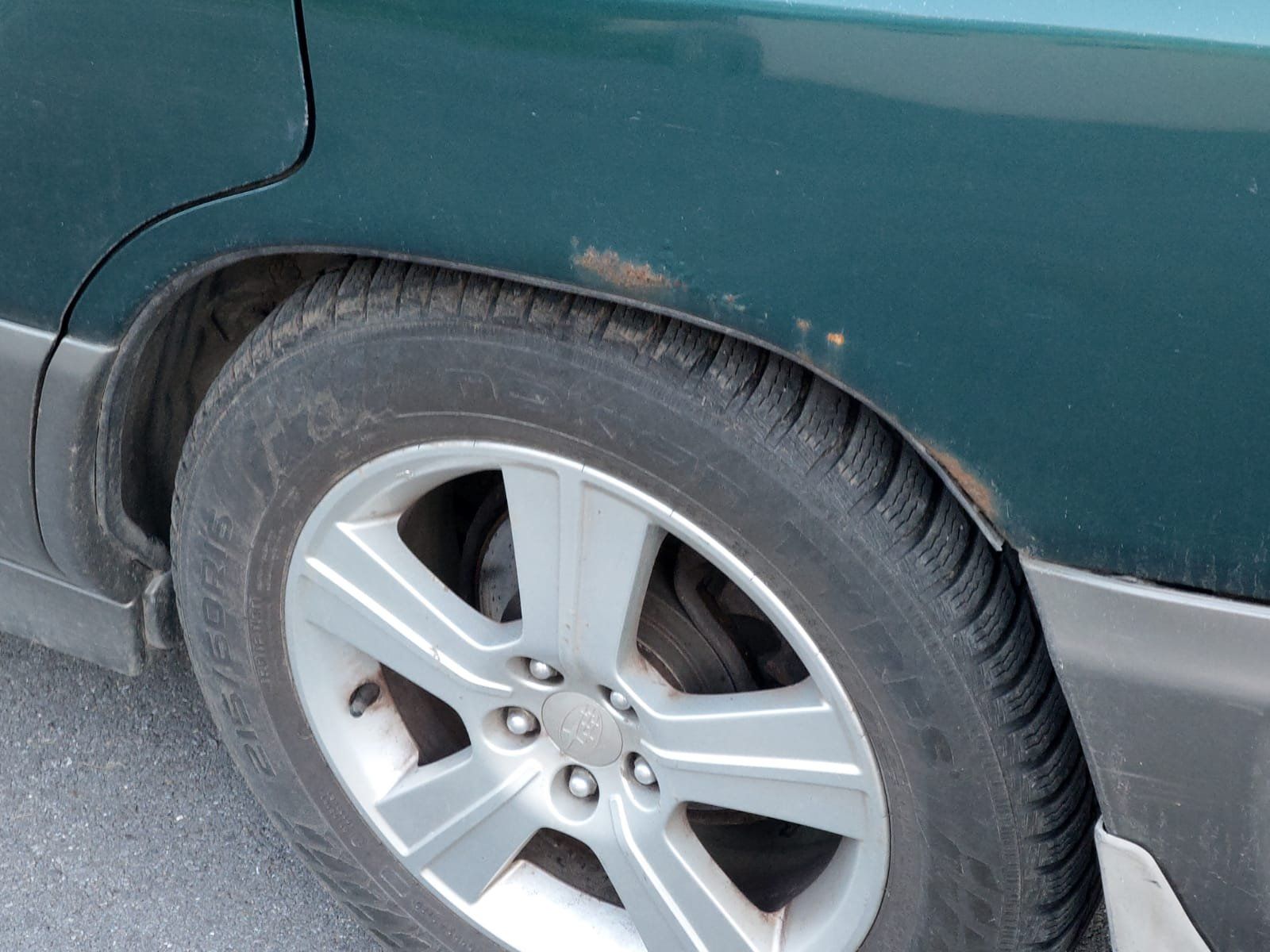 Subaru Autos: SUBARU FORESTER TURBO – Defekt aus Ennenda von  4