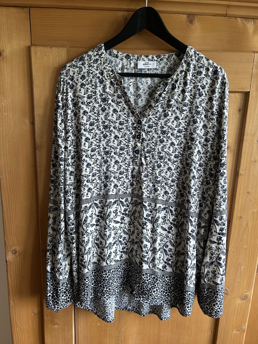 Blusen: Bluse – Gebraucht aus Richterswil von solisoli5