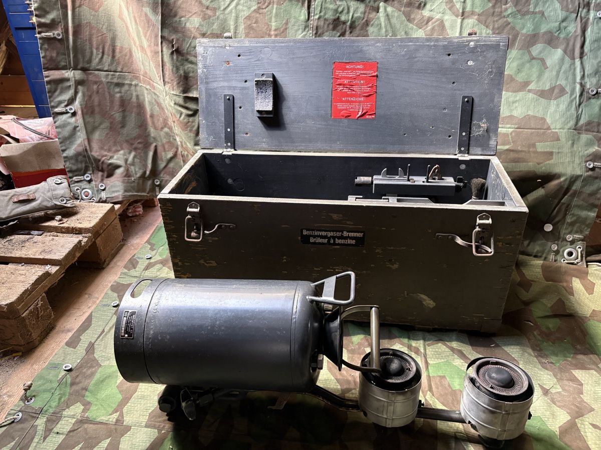 Elettrodomestici da cucina: Schweizer Armee Benzinvergaserbrenner – Usato da Wil ZH venduto da El_Bicho