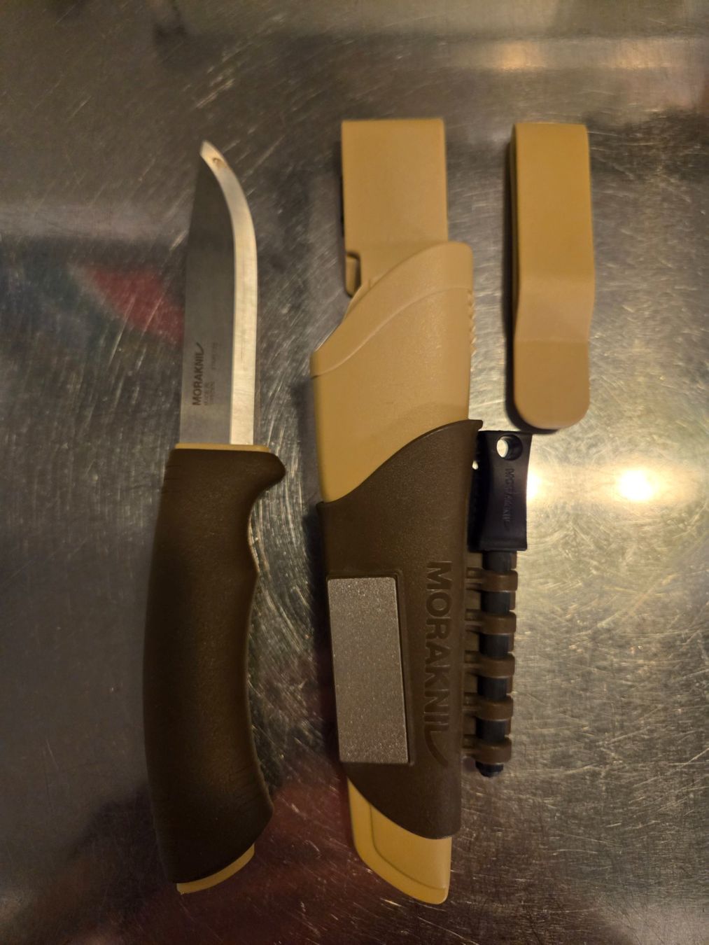 Victorinox Coltelli: Outdoor und Bushcraft Set gebraucht – Usato da Eglisau venduto da Gianfuesel 7
