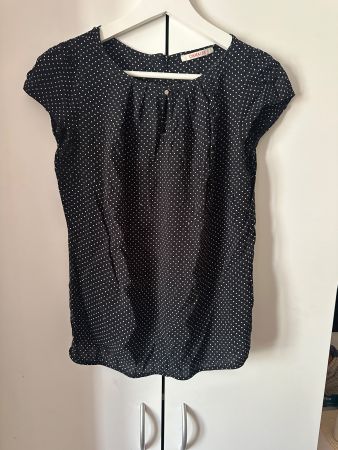 Damen Bluse schwarz Punkte Grösse 36 guter Zustand