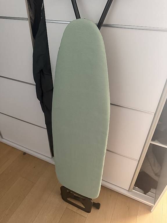 Bügelbretter: Bügelbrett NEU – Gebraucht aus Gossau SG von sop_8dsp