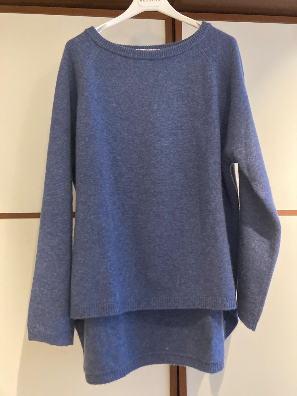 Maglioni & Felpe: Top, hochwertiger 100% Cashmere Pullover – Usato da Thalwil venduto da helvetaki 2