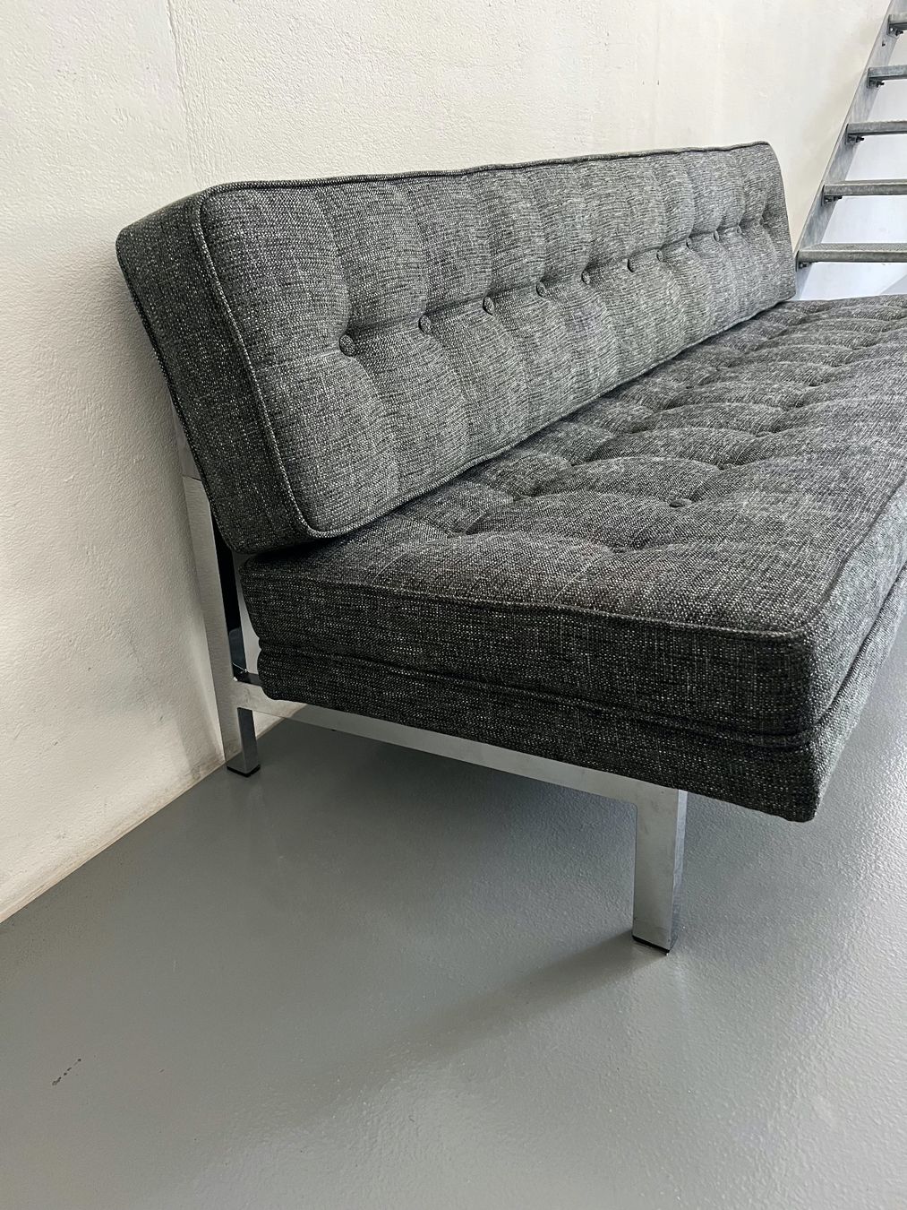 Divani: Vintage-Sofa Anthrazit – Usato da Zürich venduto da RSO8005 1