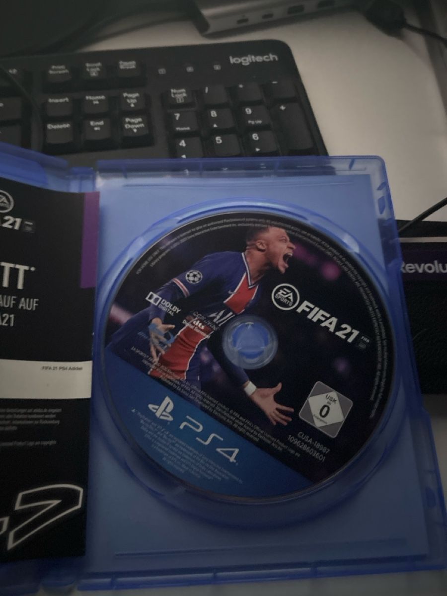 Sony Spiele: FIFA 21 PS4 Spiel gute Zustand – Gebraucht aus Niederlenz von ali_npf8 1