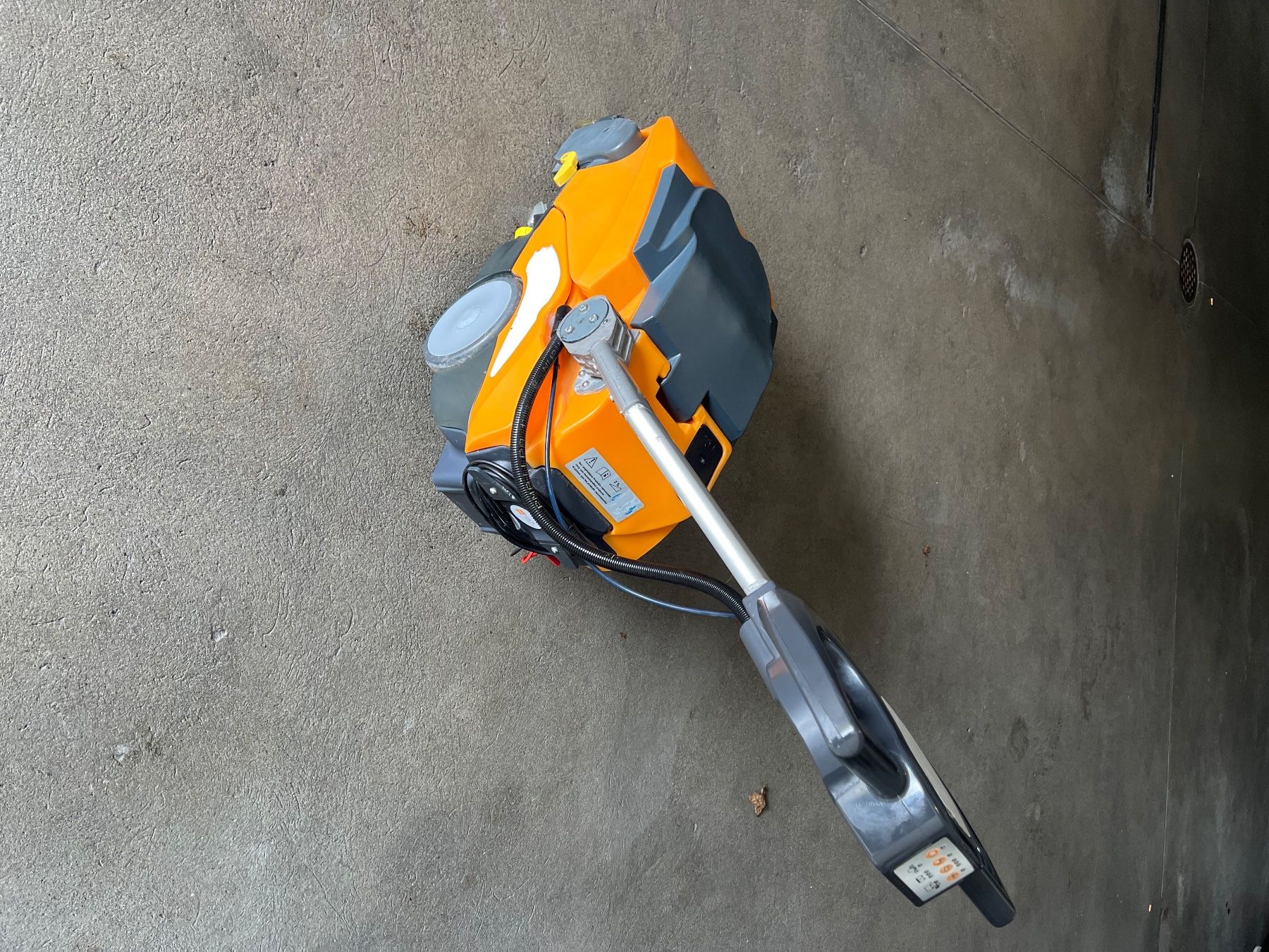 Alle Maschinen: Reinigungsmaschine Taski Swingo 350B – Gebraucht aus Grenchen von daj_d7l2 1