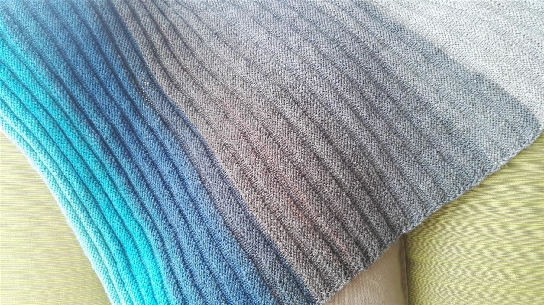Foulard & Sciarpe: DREIECKSSCHAL BLAU GRAU – Nuovo (secondo la descrizione) da Jona venduto da Zauberstatt 3