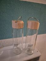 2 Glasflaschen mit Bambusdeckel, neuwertig, umweltfreundlich