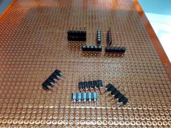 Componenti elettronici: Stecker+Buchse 5PIN schwarz, 5 Paare – Nuovo (secondo la descrizione) da Luzern venduto da Salefactory 1